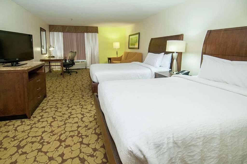 Wyndham Garden New Orleans Airport Hotel Kenner Exterior photo