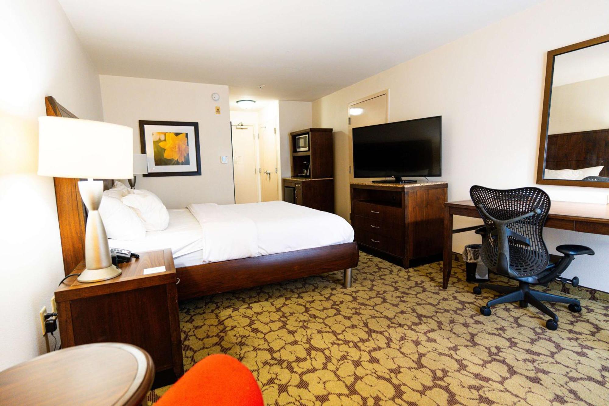 Wyndham Garden New Orleans Airport Hotel Kenner Exterior photo